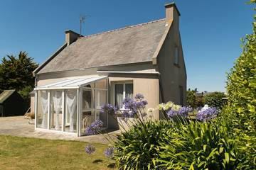Gîte pour 4 personnes, avec jardin à Porspoder