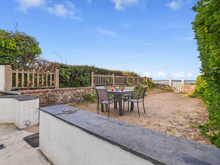 Location de vacances pour 5 personnes, avec Terrasse et Jardin dans Plage Bonne-Source
