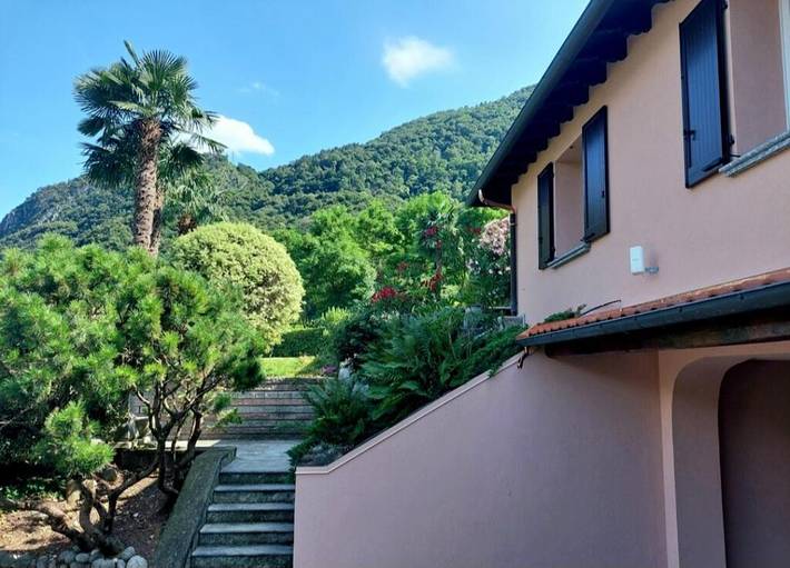 Gîte pour 4 personnes, avec Terrasse et Jardin ainsi que Bassin pour enfant et Piscine à Oliveto Lario - 3