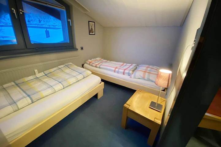 Ganze Wohnung, Wonderful Sankt Anton ski apartment. 3min walk to all main lifts/ski school in Lechtaler Alpen, Sankt Anton am Arlberg