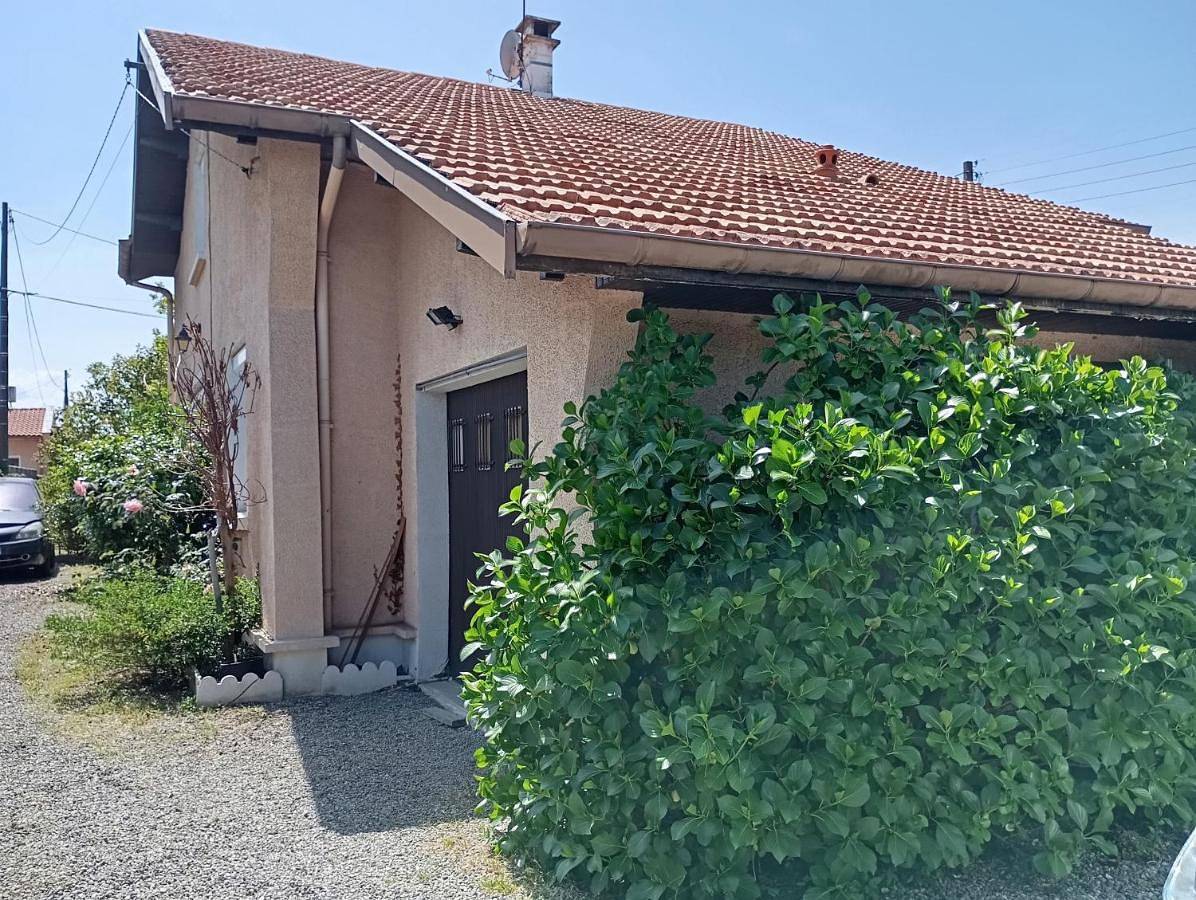 La maison B et Jb 2 grandes chambres in Tarbes, Hautes-Pyrénées