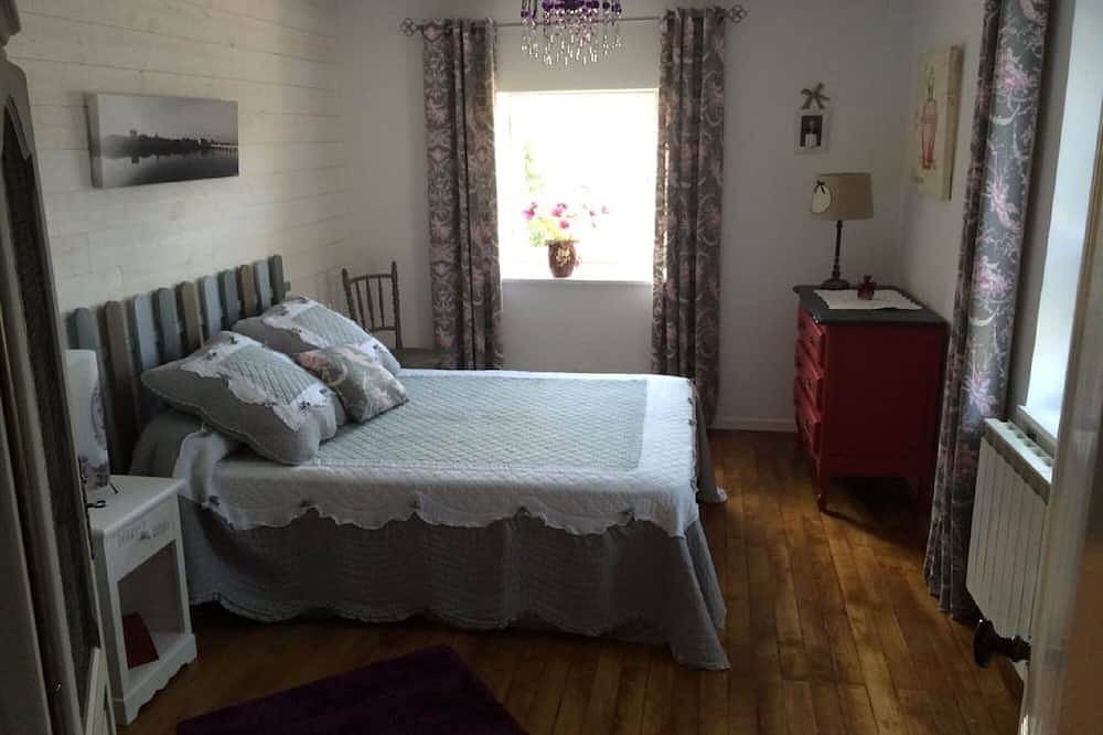 Gite , Maison de Charme Classée 3 Etoiles à Amboise surplombant la Loire in Amboise, Région de Tours
