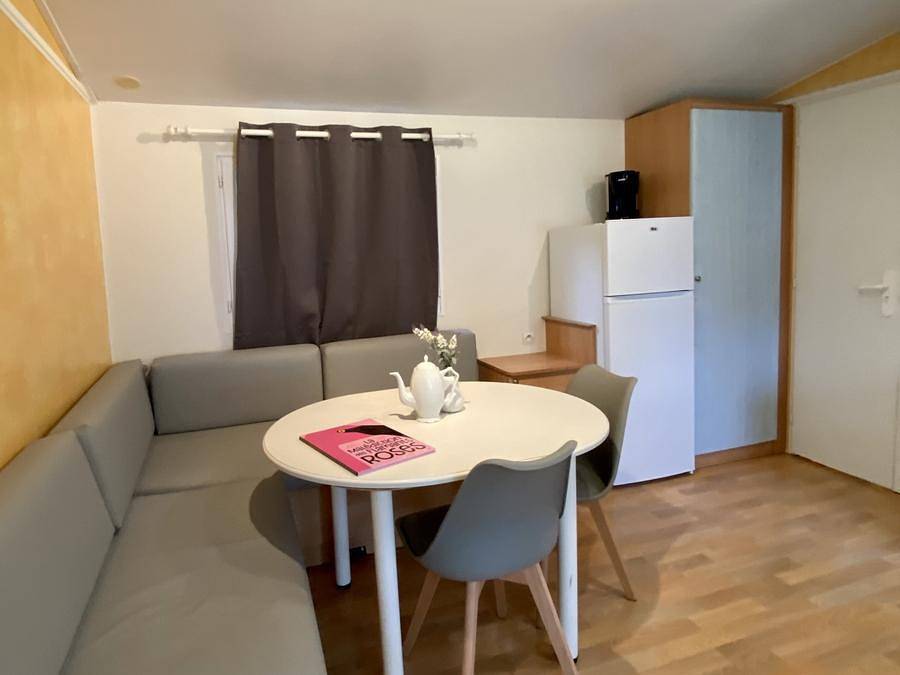 Camping Le Moulin de Surier - Mobilheim 5 personen - das Mh Dordogne in Beaumont-du-Périgord, Périgord Pourpre