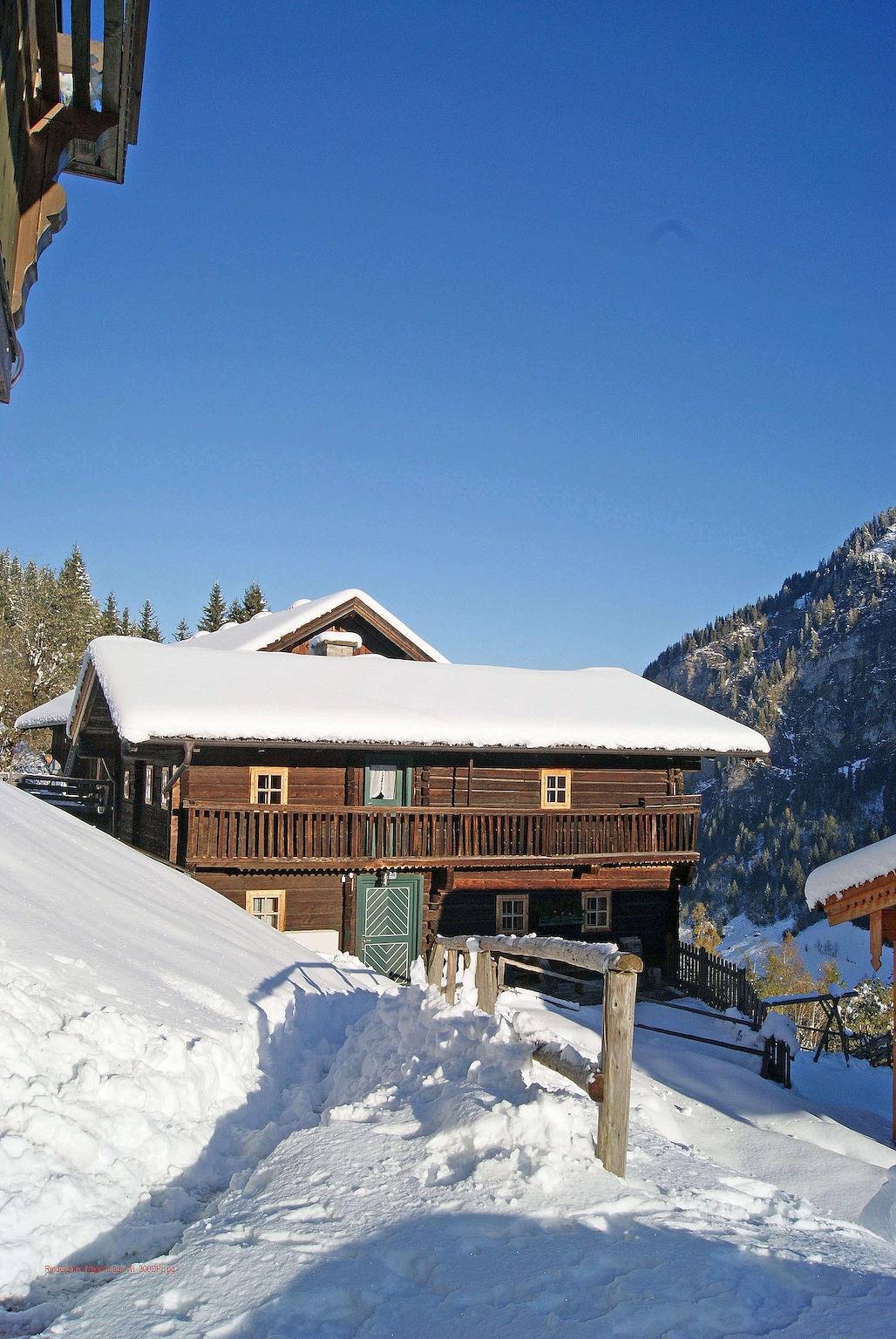 Apartamento vacacional entero, 4-Raum-Bauernhaus für 6 bis 8 Personen in Hüttschlag, Ski Amadé