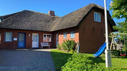 Ferienwohnung für 2 Personen, mit Ausblick und Garten, mit Haustier in Ockholm