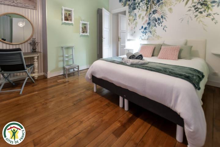 Gîte pour 6 personnes, avec terrasse à Épernay - 3