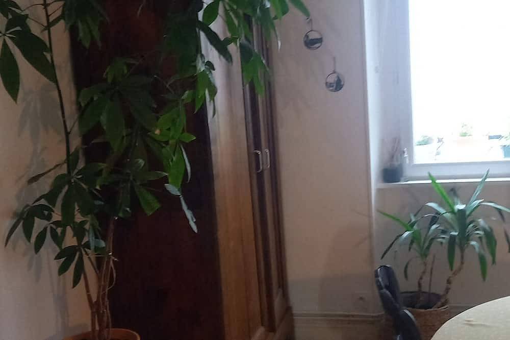 Ganze Wohnung, Sea view apartment close to the cable car and Capucins in Brest, Brest und Umgebung