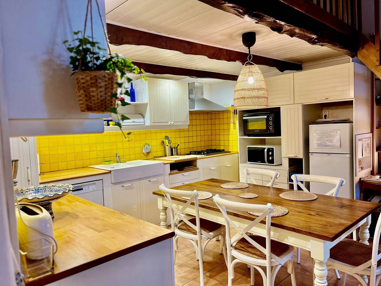 Charmant gîte familial avec piscine chauffée, à 100 m de La Bégude-de-Mazenc in La Bégude-de-Mazenc, Région de nyons