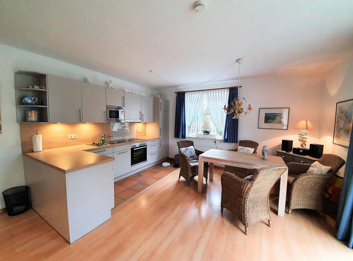 Ferienwohnung für 2 Personen, mit Terrasse und Garten in Borgsum - 4