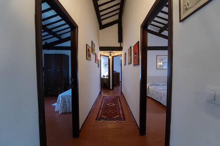Villa Adele in Mombaroccio, Valle del Metauro