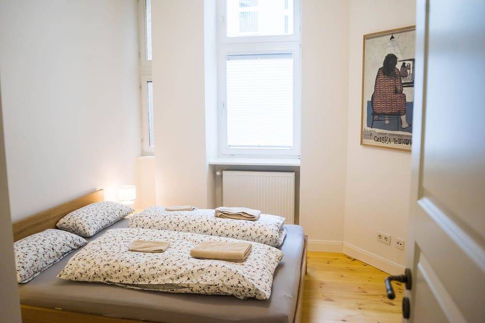 Ganze Wohnung, Ein Designjuwel im Herzen von Mitte-Moabit (3 Schlafzimmer / 2 Bäder) in Moabit Berlin, Berlin