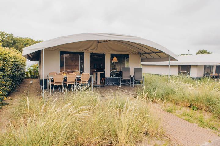 Chalet voor 6 personen, met terras en balkon/terras in Noord-Brabant
