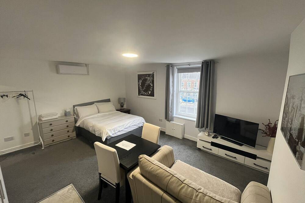 Ganze Wohnung, Studio-Ensuite mit Dusche-Apartment-No view-6 in Yarm, Stockton-on-Tees