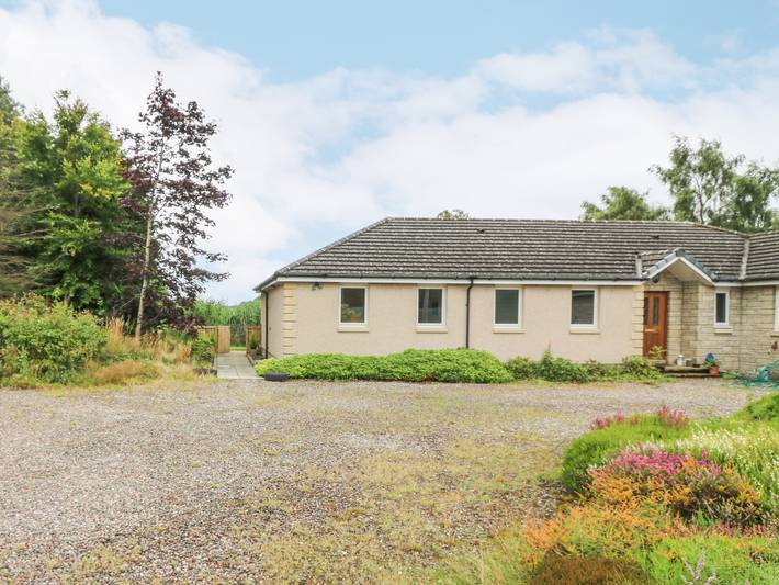 Cottage for 5 people, with garden, with pets in Fife region