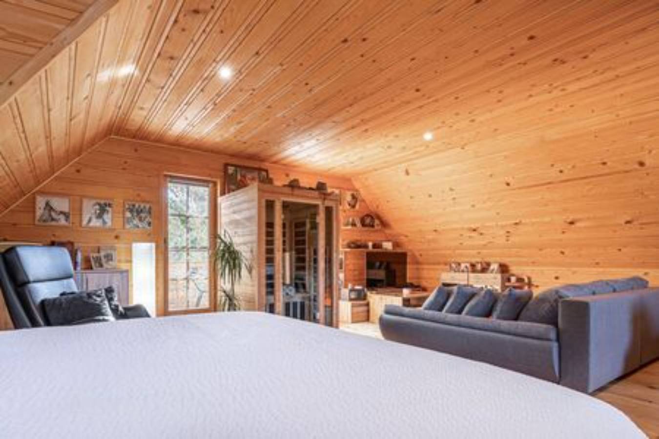 Log Cabin Forest Fairy in Untersteiermark