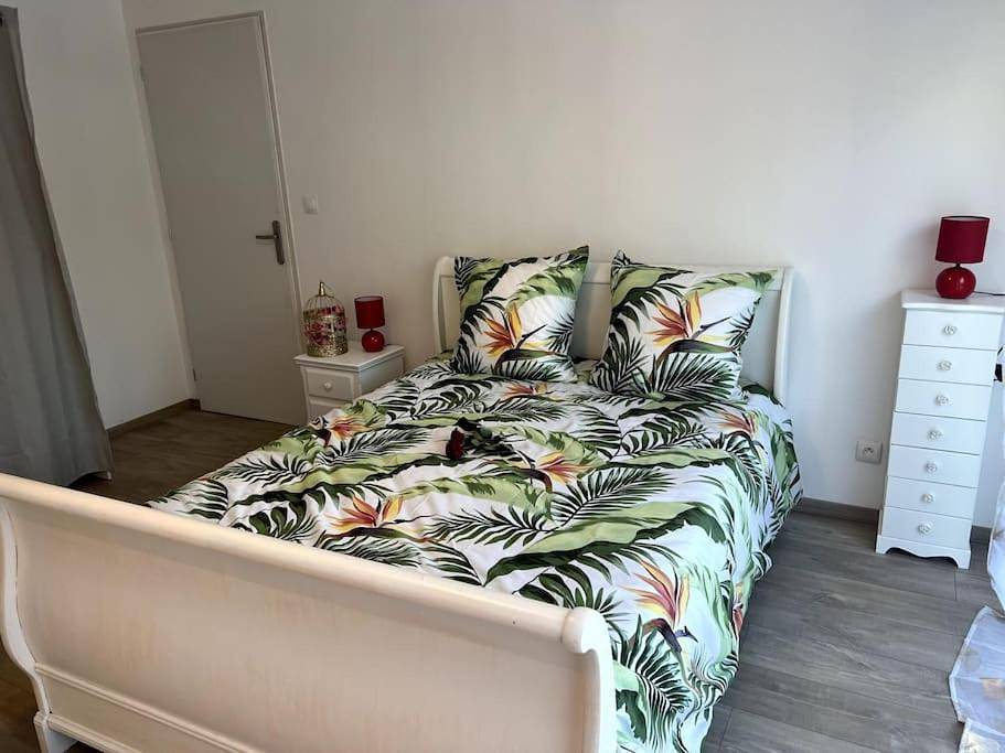 Appartement entier, One-Bedroom Apartment in Prades, Région de Prades