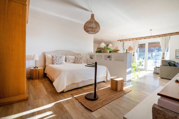 Ferienhaus für 4 Personen, mit Whirlpool und Garten