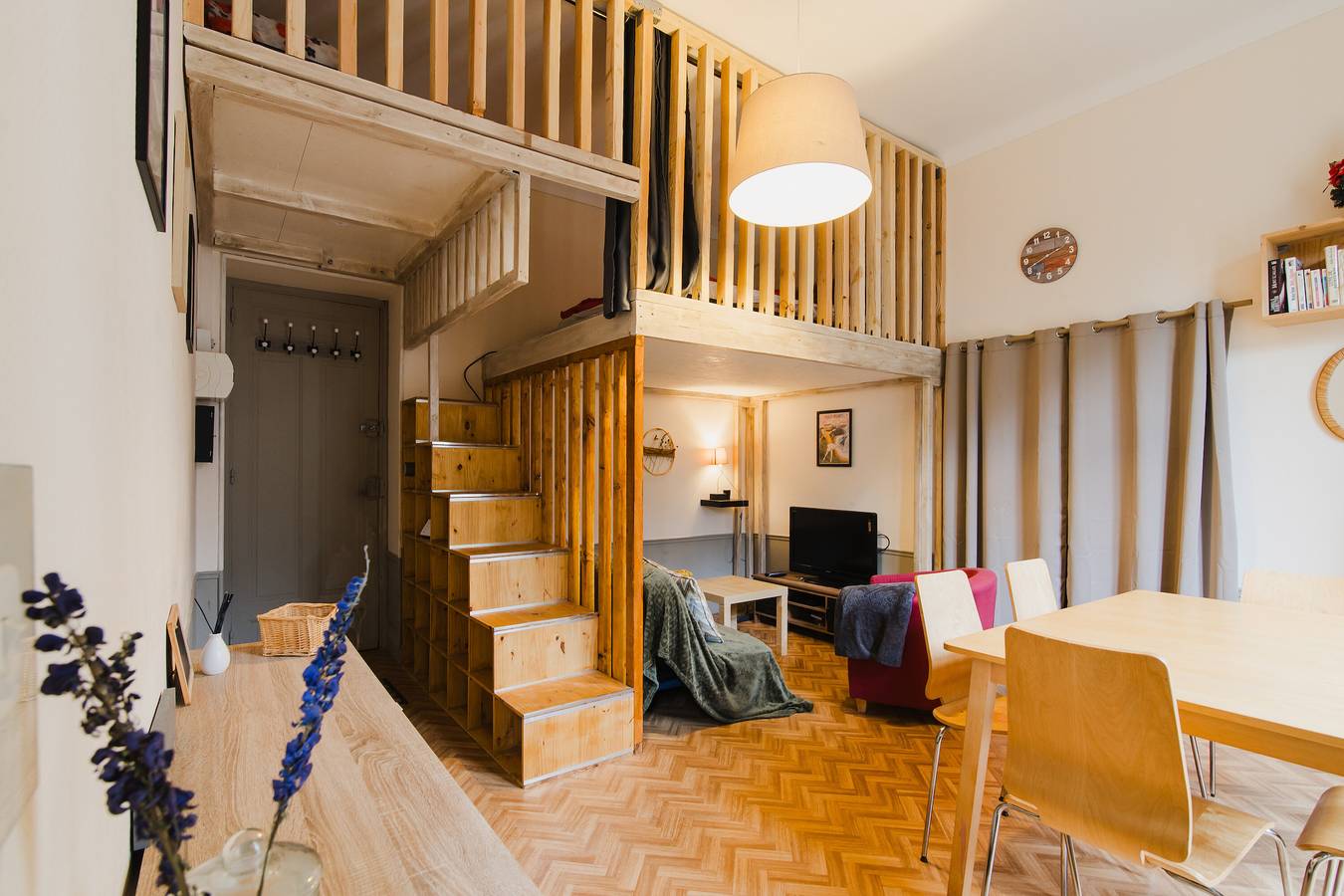 Appartement entier, Appartement 'T2 Font Romeu' avec jardin partagé in Font-Romeu-Odeillo-Via, Parc naturel régional des Pyrénées catalanes