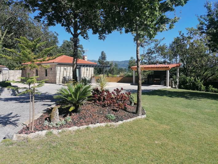 Casa de férias para 6 pessoas, com jardim, com animais de estimação em Vila Verde