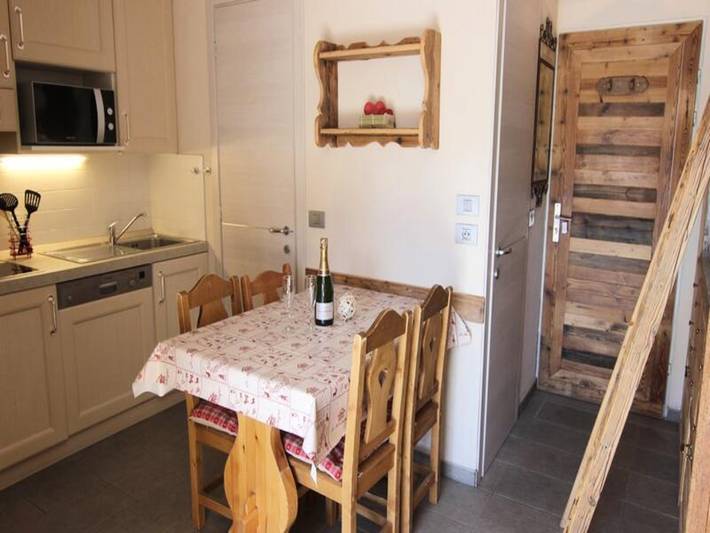 Chalet pour 4 personnes, avec balcon, adapté aux familles à Val Thorens - 4