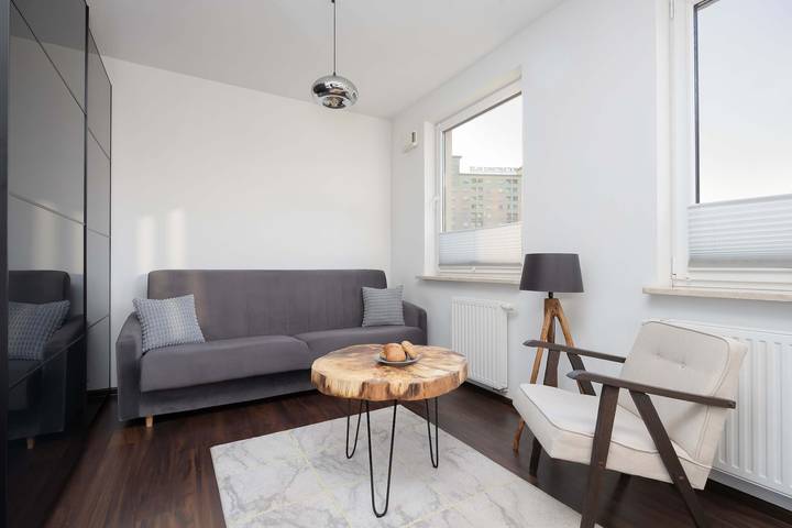 Apartament wakacyjny dla 4 osób, z balkon/ taras, Dla rodziny w Białołęka