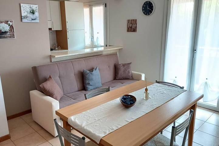 Ferienwohnung für 3 Personen, mit Garten