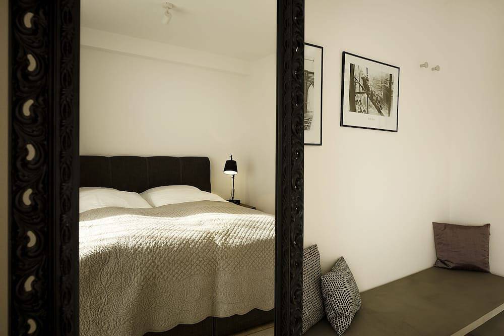 Apartamento entero, Fewo-Karlotta Nuevo 2 habitaciones / 5 min. Ammersee & Zentrum- Lujo en el corazón de Dieessen! in Dießen am Ammersee, Lago Ammer