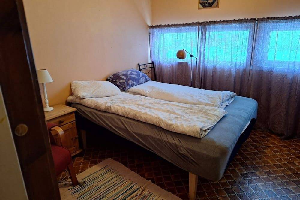 6 person holiday home in Svolvær in Vågan