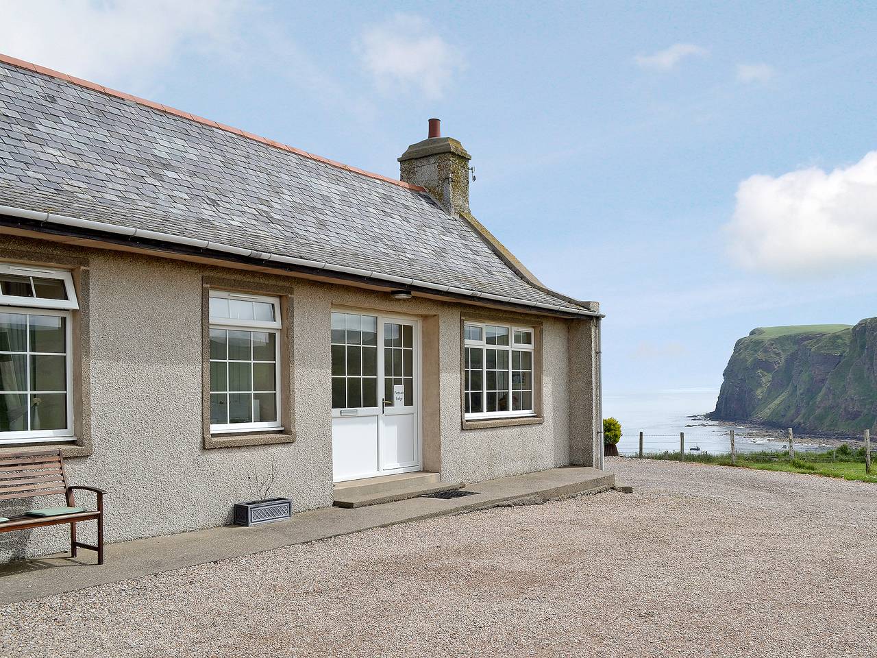 Pennan Lodge - 26818 in Pennan, Aberdeenshire