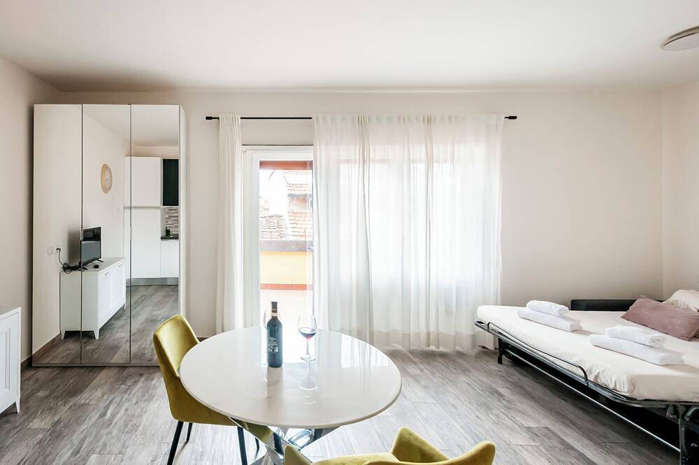 Apartamento entero, Studio apartment in the historic center of Prato (Florence 30 minutes) in Prato, Provincia de Prato