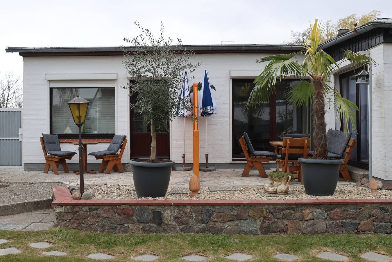 Ganze Wohnung, Ferienwohnung 'Meereswelle 2' mit Gemeinschaftsterrasse, Gemeinschaftsgarten und Wi-Fi in Büsum, Dithmarschen