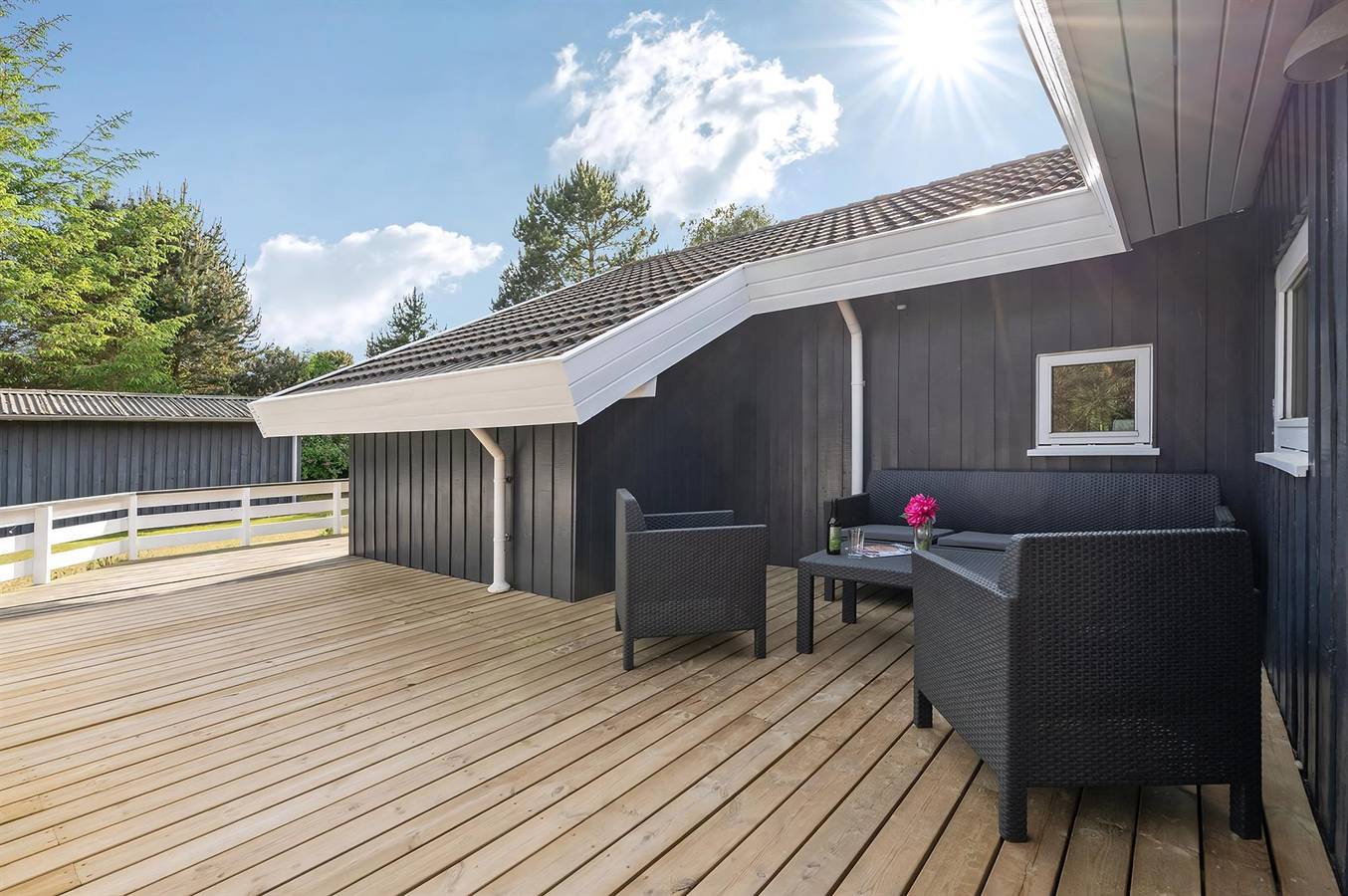 Stunning home in Rødby w/ Sauna, Wifi and 4 Bedrooms in Rødby, Svenska Östersjön