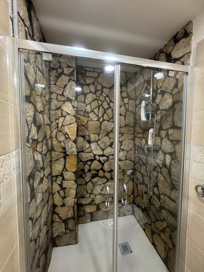 Gîte pour 4 personnes, avec vue, animaux acceptés à Scaletta Zanclea