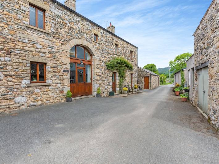 Cottage for 10 people, with garden in Yorkshire Dales National Park