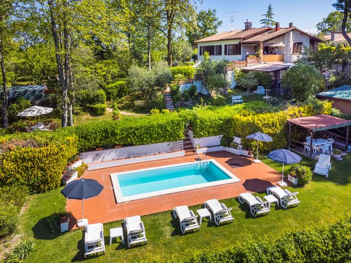 Maison de vacances pour 6 personnes, avec vue ainsi que jardin et terrasse à Colle di Val d'Elsa