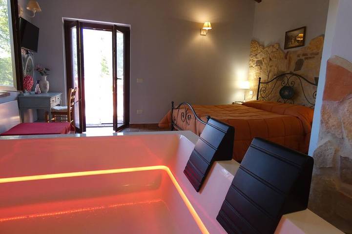 Scappo in Umbria, Casale Rusinè in Narni, Provincia di Terni