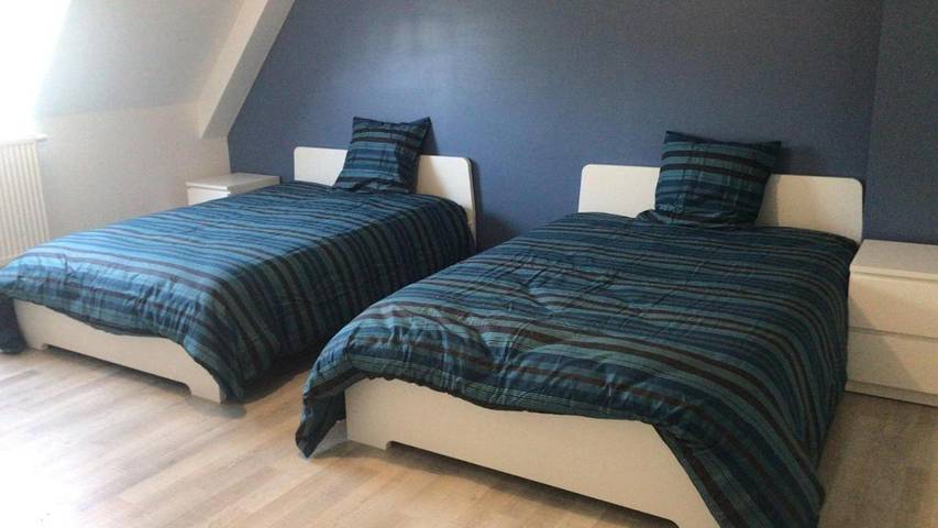 Location de vacances pour 8 personnes, avec terrasse et jardin à Condé-sur-l'Escaut - 4