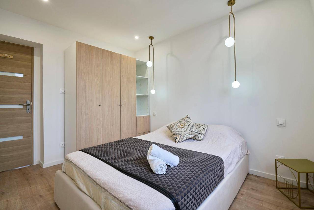 Appartement entier, T2-spacieux-lumineux in Mons-en-Barœul, Région de Lille