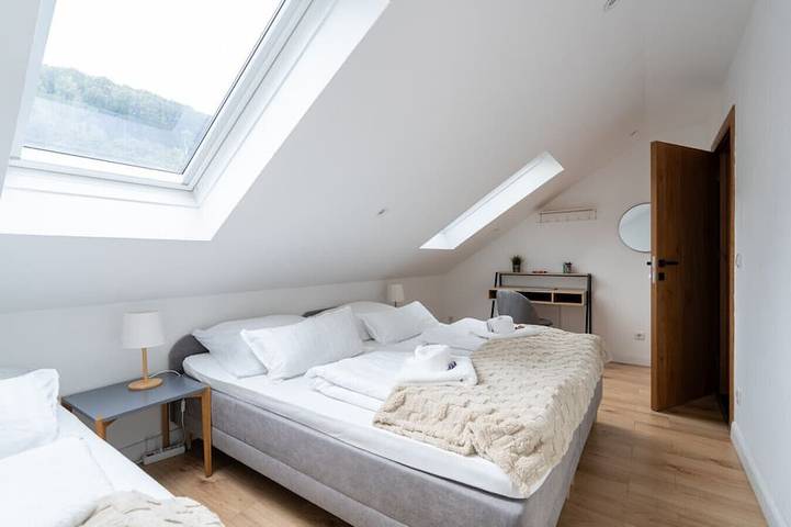 Ganze Wohnung, Near Vienna•60m²•6 Guests• Self Check-in & Parking in Purkersdorf, Traisental