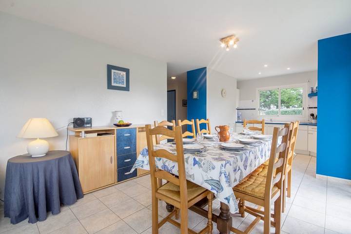 Gîte pour 8 personnes, avec Terrasse et Jardin dans Kerhillio - 3