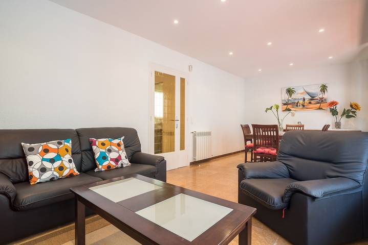 Gîte pour 6 personnes, avec balcon à Canet de Mar - 2