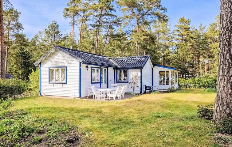 Hus för 5 Personer, med Terass och Trädgård i Åhus