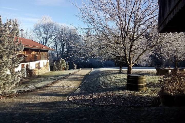 Ferienwohnung für 2 Personen, mit Pool und Balkon sowie Garten - 1