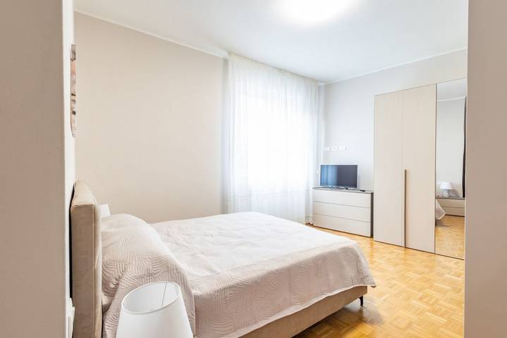 Appartamento intero, GuestHost - Dimora Carrara Bergamo in Bergamo, Provincia di Bergamo