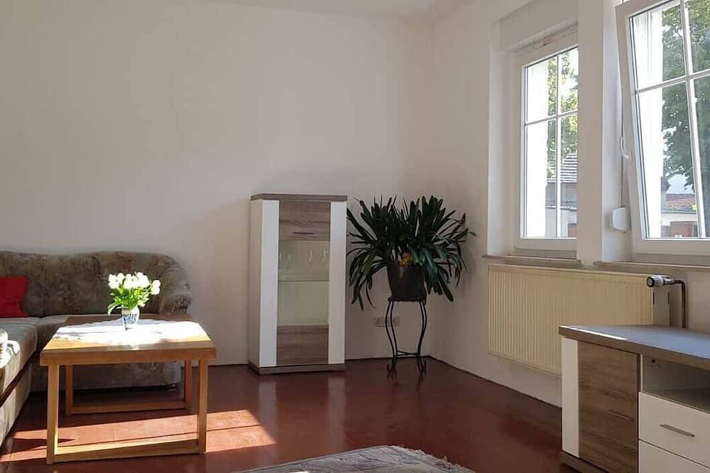 Ganze Wohnung, Ferienwohnung in Cottbus-Klein Ströbitz Nähe Badesee in Cottbus, Lausitz