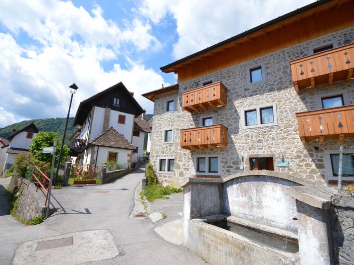 Gîte pour 4 personnes, avec Terrasse à Ovaro