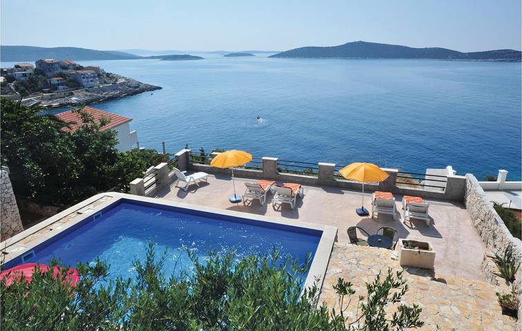 Maison de vacances pour 16 personnes à Marina