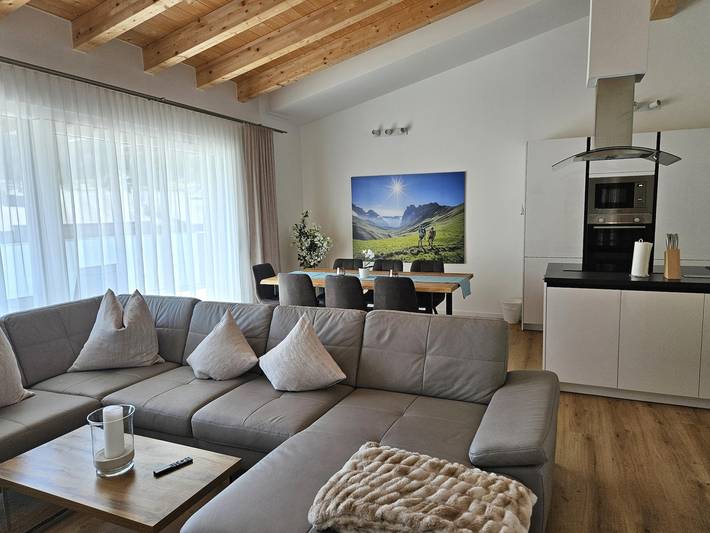 Ferienwohnung für 4 Personen, mit Balkon/Terrasse und Balkon sowie Terrasse und Ausblick