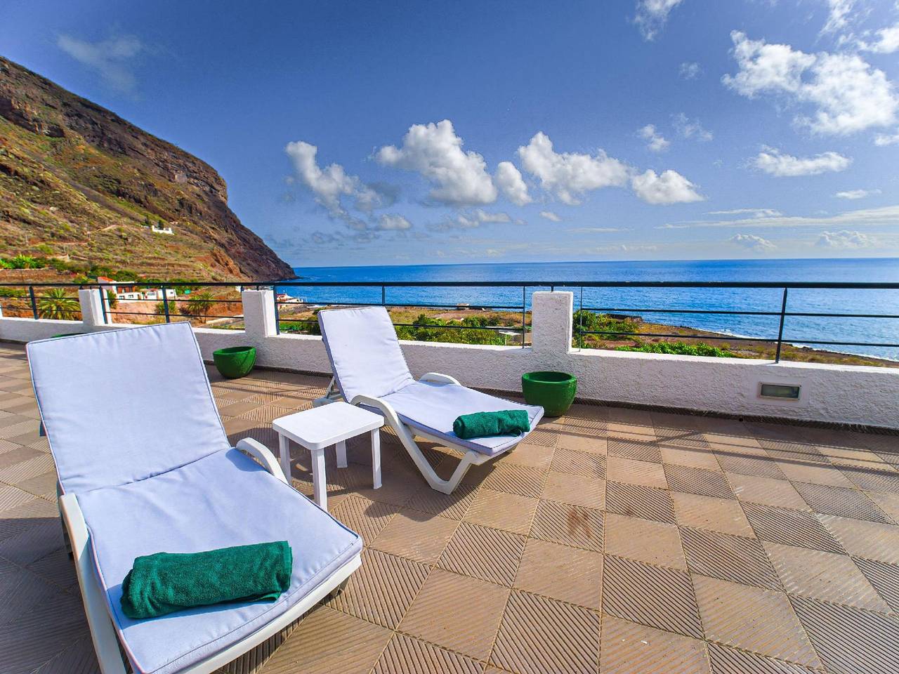 Guacimara - Spectacular views, heated swimming pool, sauna, natural beach... in Anaga, Santa Cruz de Tenerife