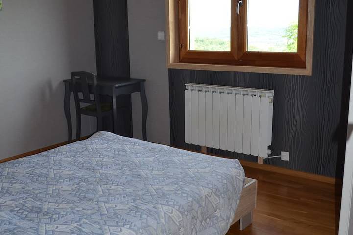 Location de vacances pour 5 personnes, avec jardin et balcon à Saint-Diéry - 4